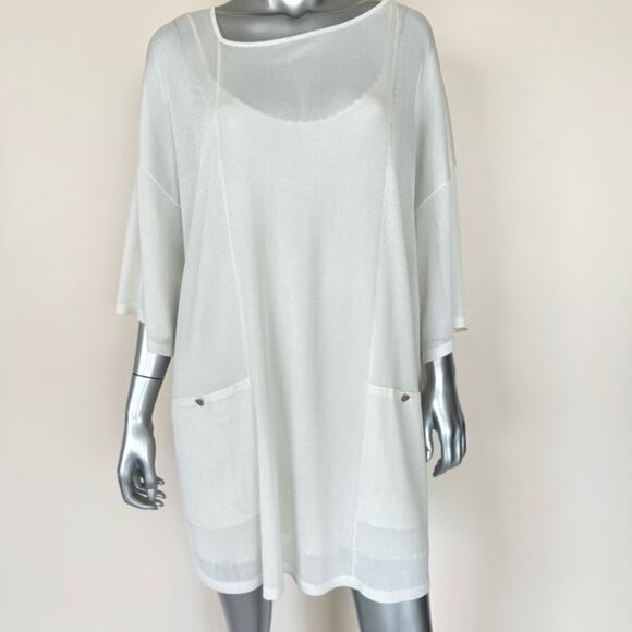 CHANEL women blouse size 40 FR or size 8 US Authentic Retail 3800$ - Picture 1 of 16